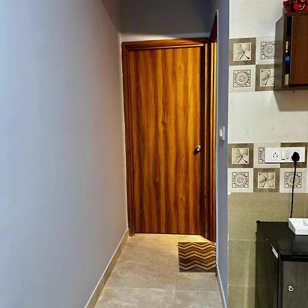Sea Breeze 1 Bhk Apartment A12 Calangute,North Goa Nagoa Exteriér fotografie